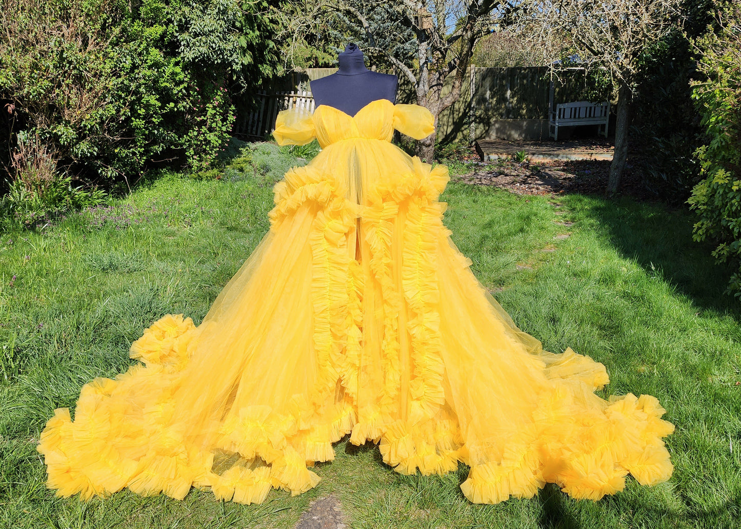 FOR HIRE / RENT large tulle Maternity Photoshoot Event Dress " Summer " in Yellow