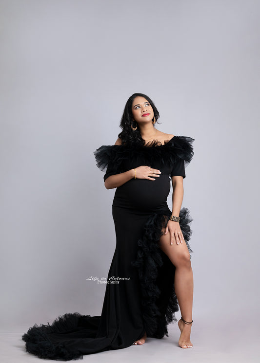 FOR HIRE / RENT Maternity Photoshoot Event Dress " The Duchess" in Black